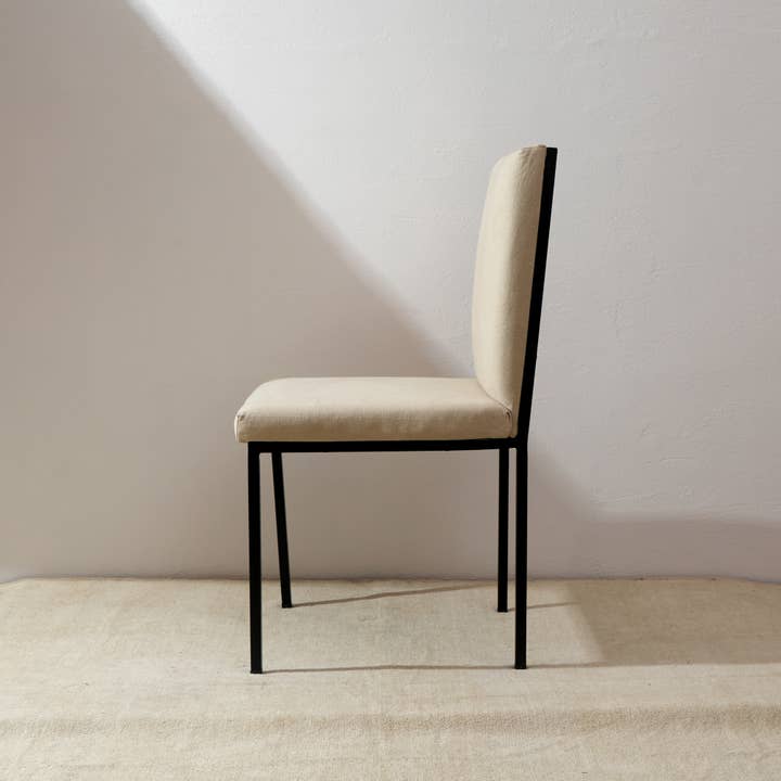 Modern Bouclé Dining Chair – Upholstered Dining Chair with Black Iron Frame | Beige