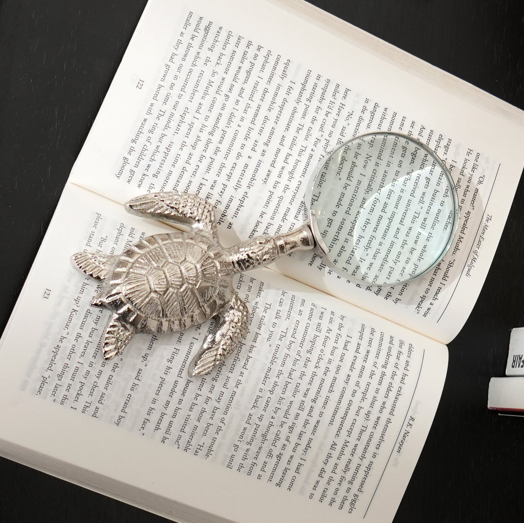 Tortoise Handle Magnifying Glass |  Aluminum Design
