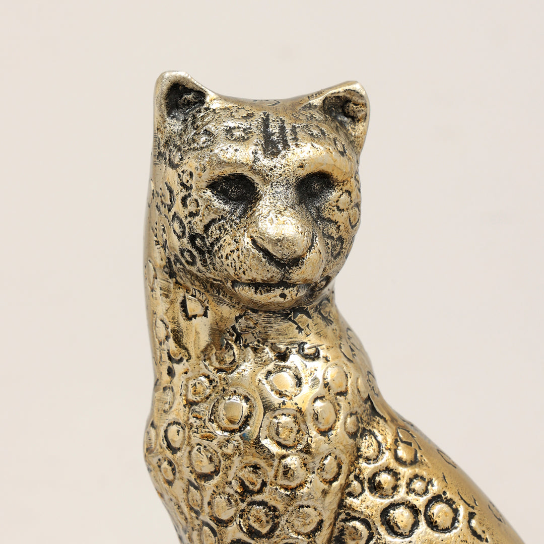 Regal Cheetah Figurine | Handcrafted Aluminum Home Décor |Gold