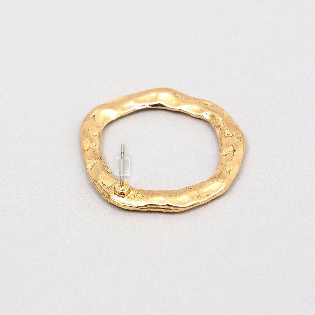 Sleek Round Stud Earrings