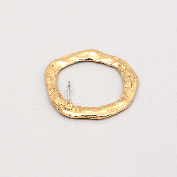 Sleek Round Stud Earrings