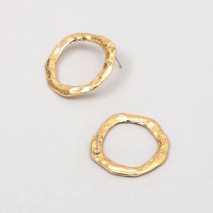 Sleek Round Stud Earrings