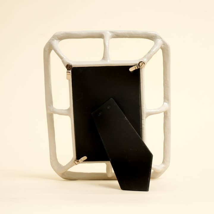 Handmade 4x6 Photo Frame – Elegant Desk & Shelf Display
