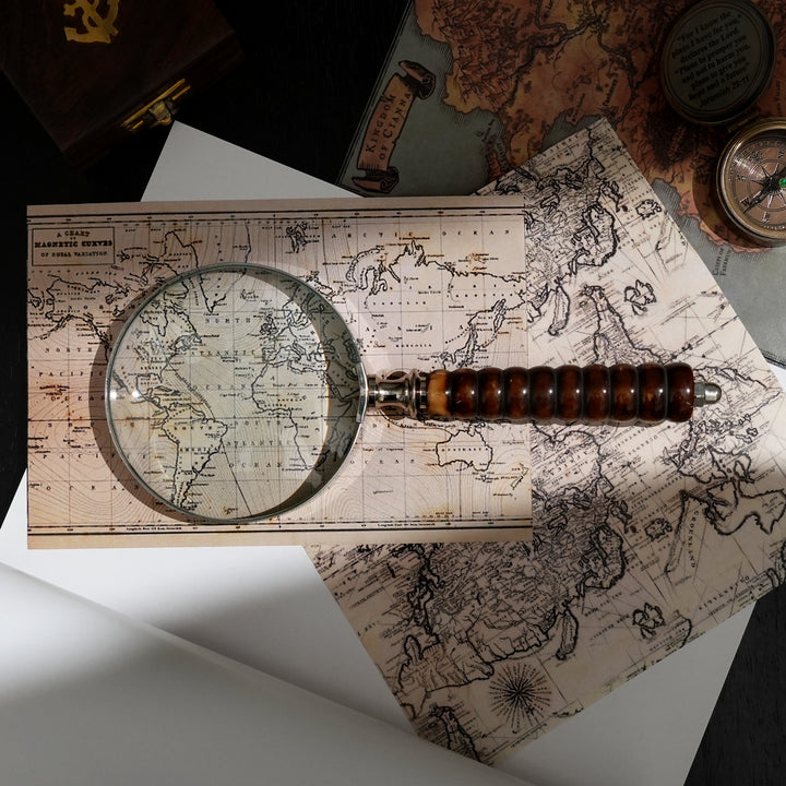 Elegant Resin Handle Magnifying Glass with Steel Frame | Brown