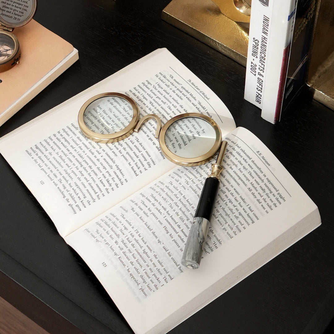 Antique Style Dual Viewer Magnifying Glass with Gold Finish