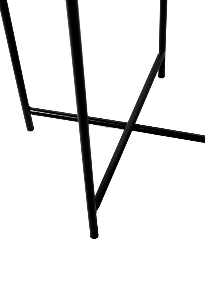 Metal Table with Round Top – Sleek and Modern Accent Piece