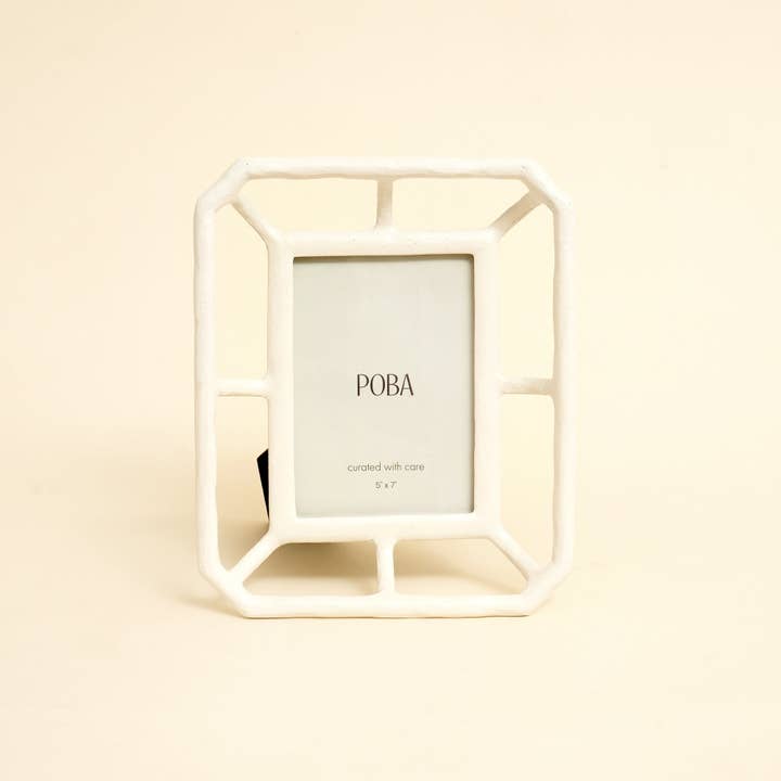 5x7 Wire Photo Frame – Contemporary Aluminium Frame for Desk, Shelf, or Table Décor