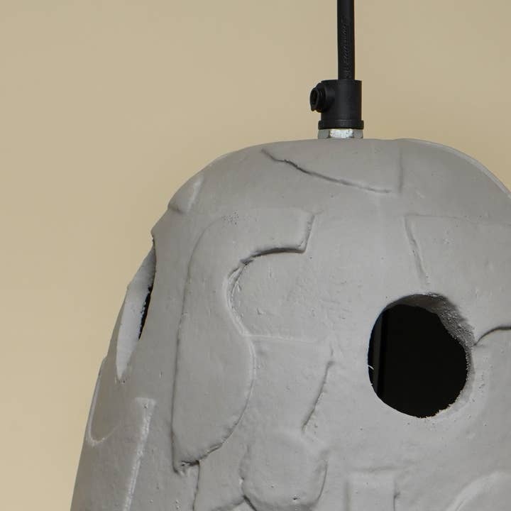 Petros Pendant Lamp – Handcrafted Papier-Mâché Hanging Light in Modern Gray