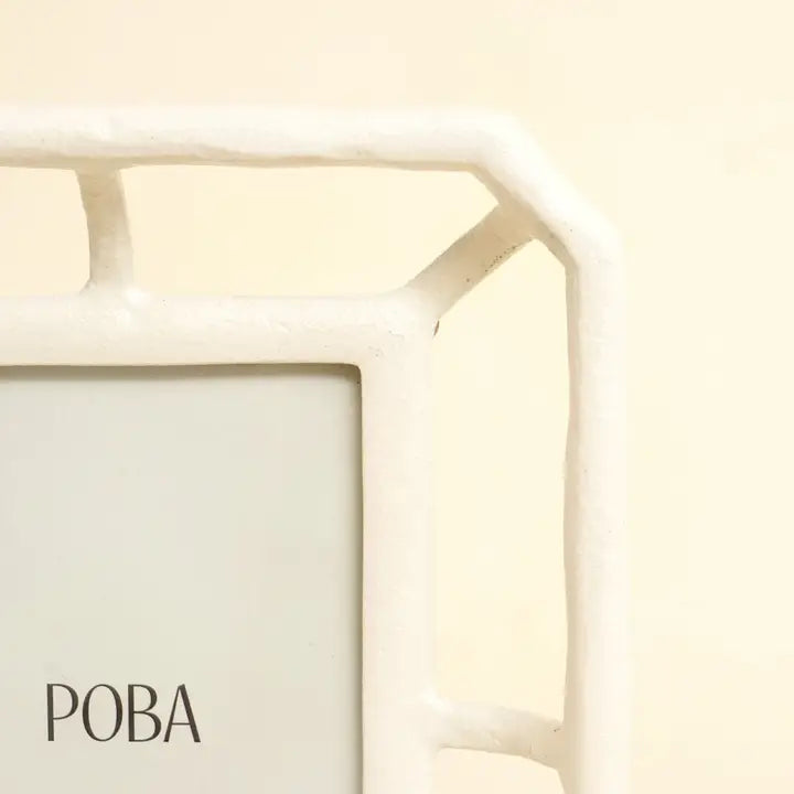 Modern Mesh 5x7 Photo Frame – Stylish Desk & Shelf Décor