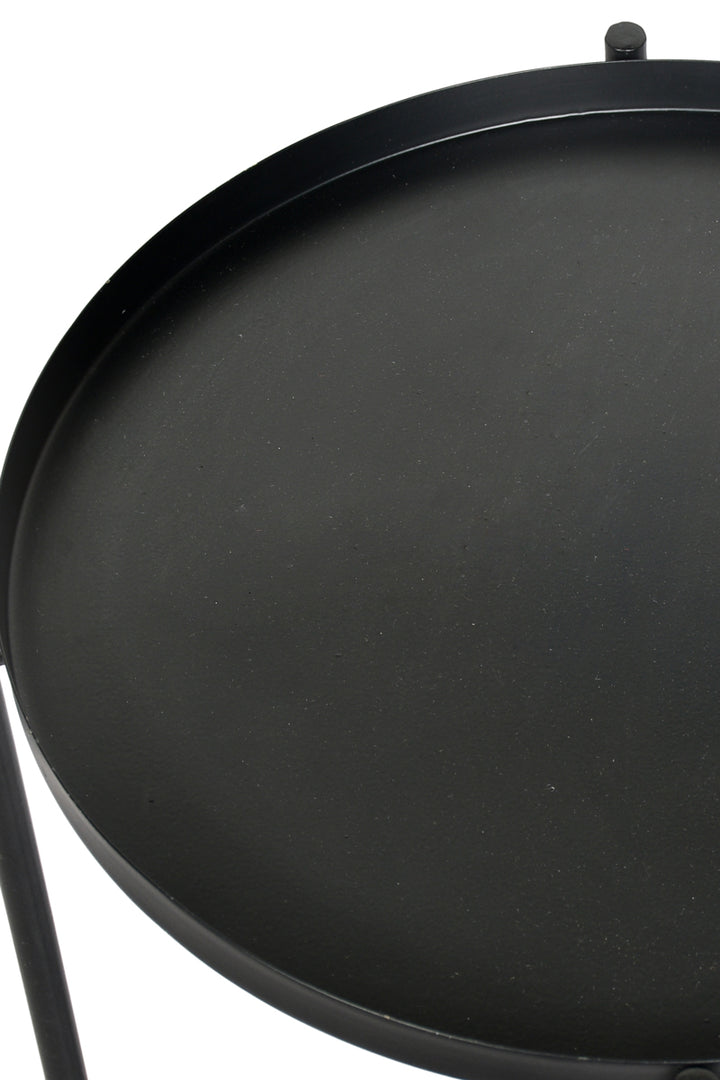 Metal Table with Round Top – Sleek and Modern Accent Piece