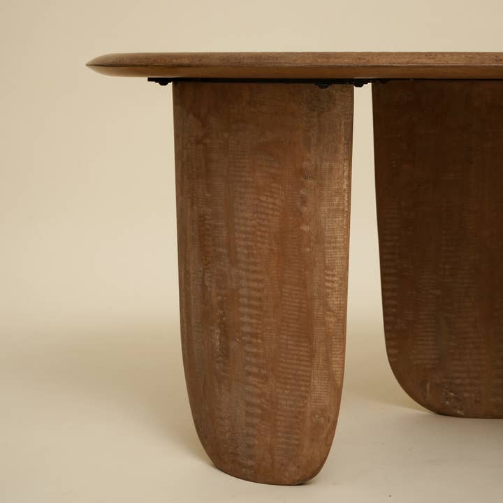 Modern Solid Mango Wood Coffee Table – Sculptural Oval Centre Table | Brown