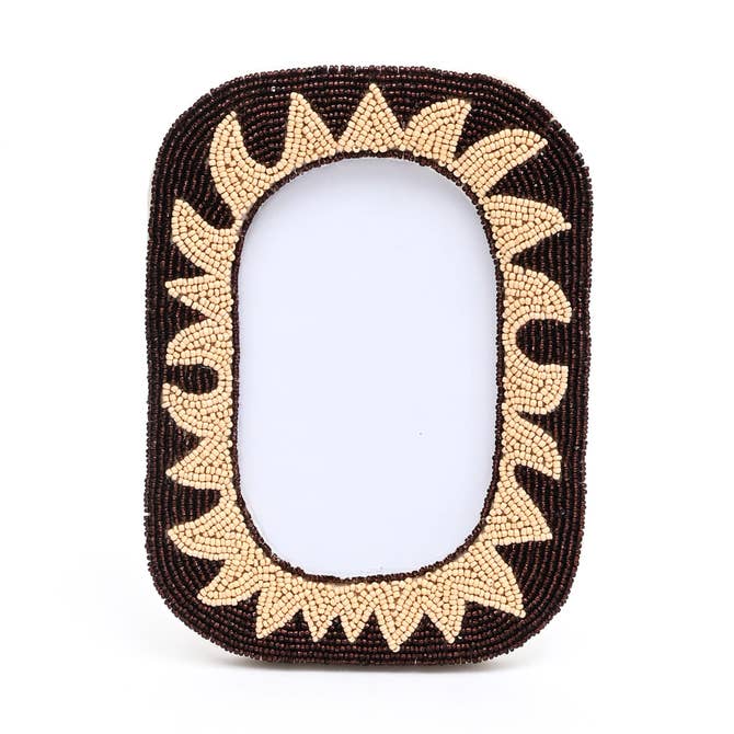 Rustic Sunburst Beaded Photo Frame 4×6 Inch – Elegant Home Décor