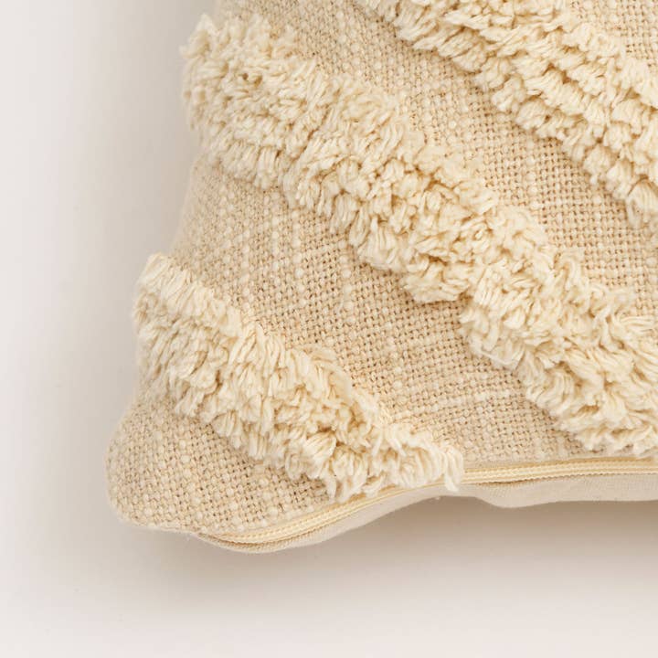DiamondNest Tufted Cotton Cushion – Natural 40 × 40 cm