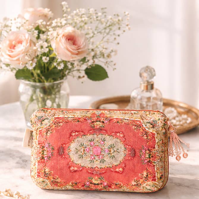 Cotton Pouch – Calin Printed & Embroidered – 18x30 cm