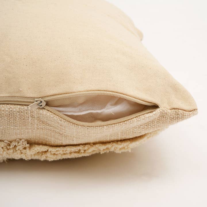 Ivory Fringe Charm Tufted Cushion – Natural Cotton 40 × 40 cm