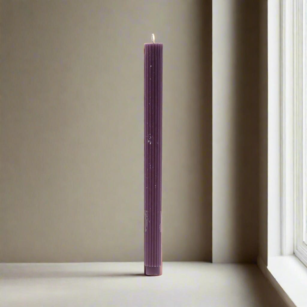Ribbed Dinner Candle