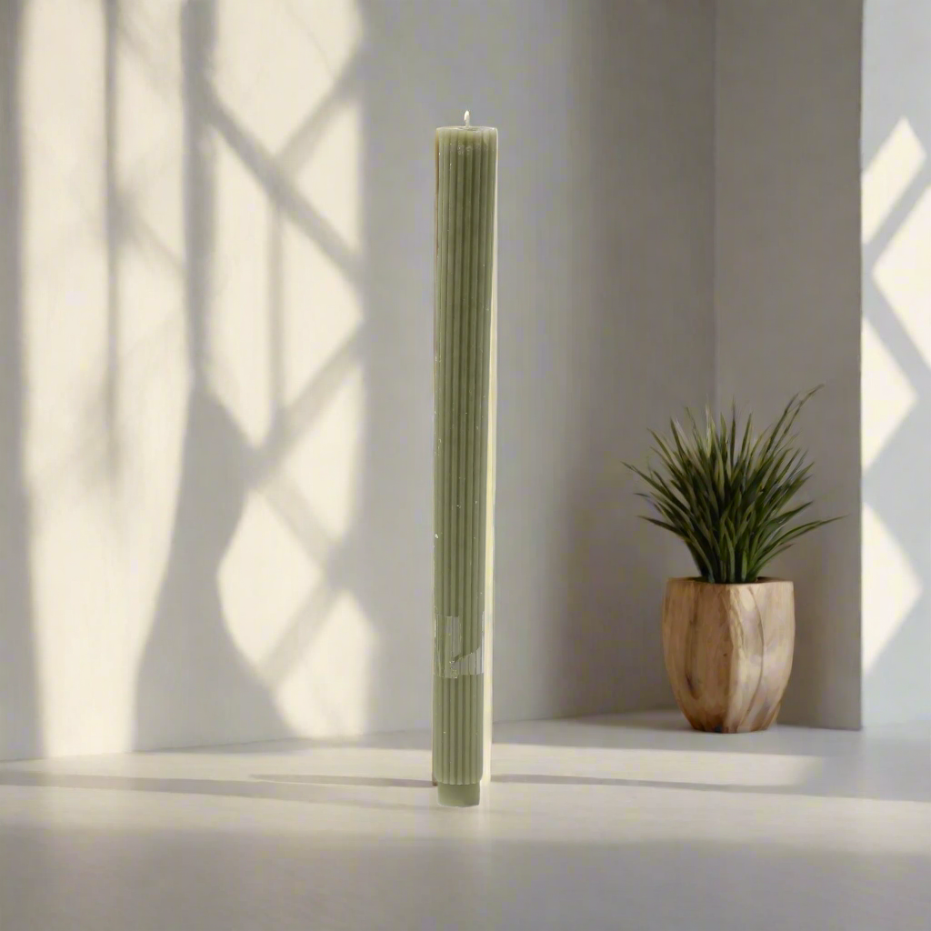 Ribbed Dinner Candle - AI 037 DC