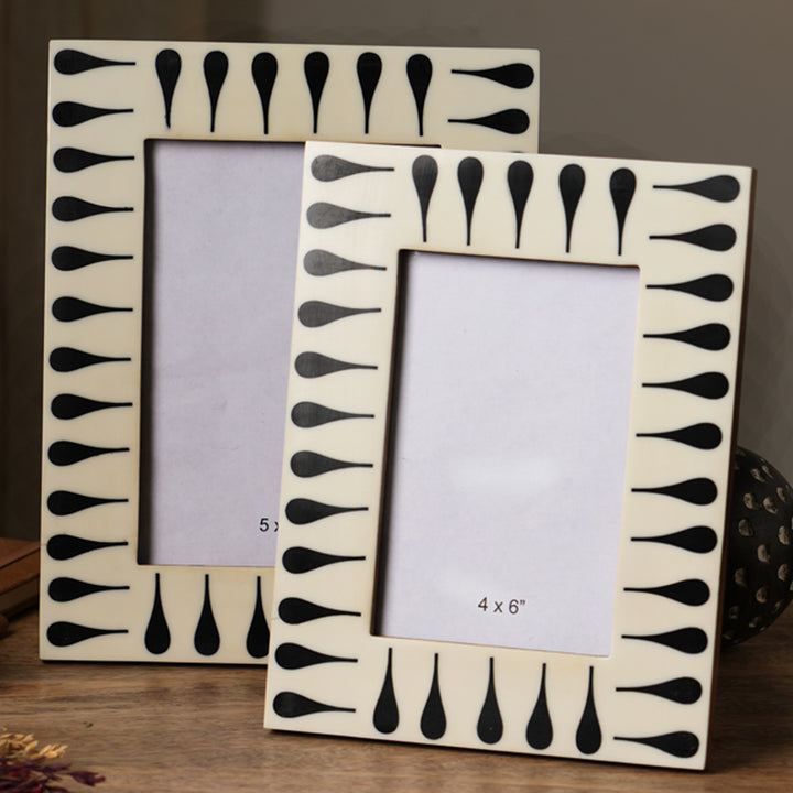 Set di 2 Cornici per Foto in Resina – Cornici Decorative Eleganti e Resistenti - ABW22-112244