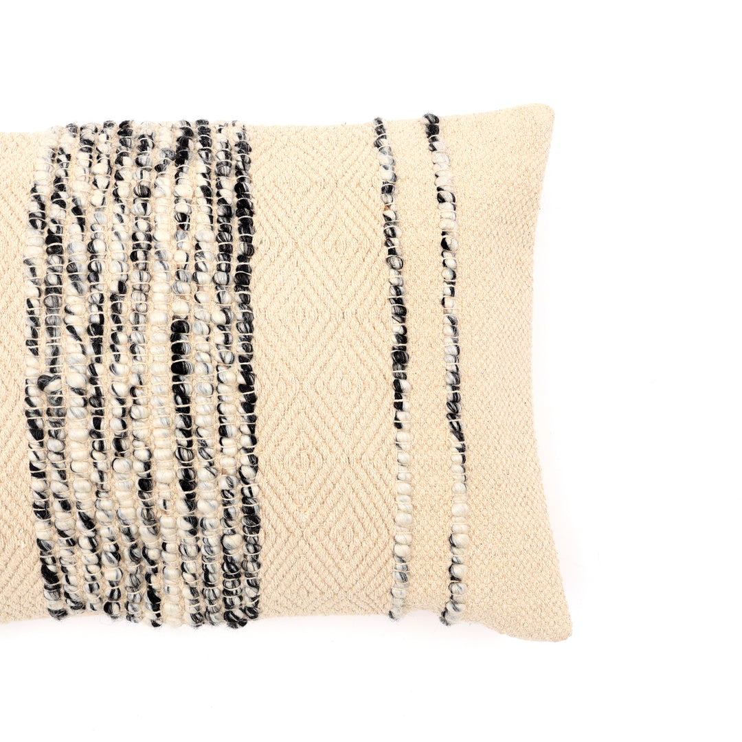 Coussin en fil texturé assorti avec rembourrage-OSR-2445