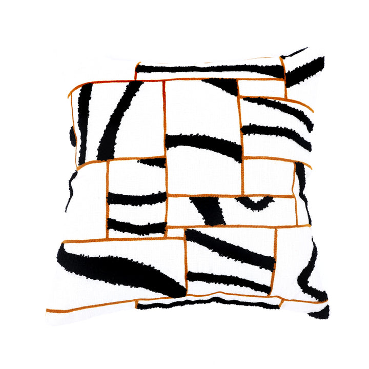Coussin motif labyrinthe 100 % coton avec rembourrage.