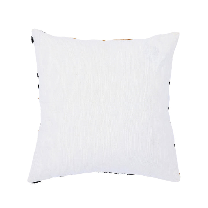 Coussin motif labyrinthe 100 % coton avec rembourrage.