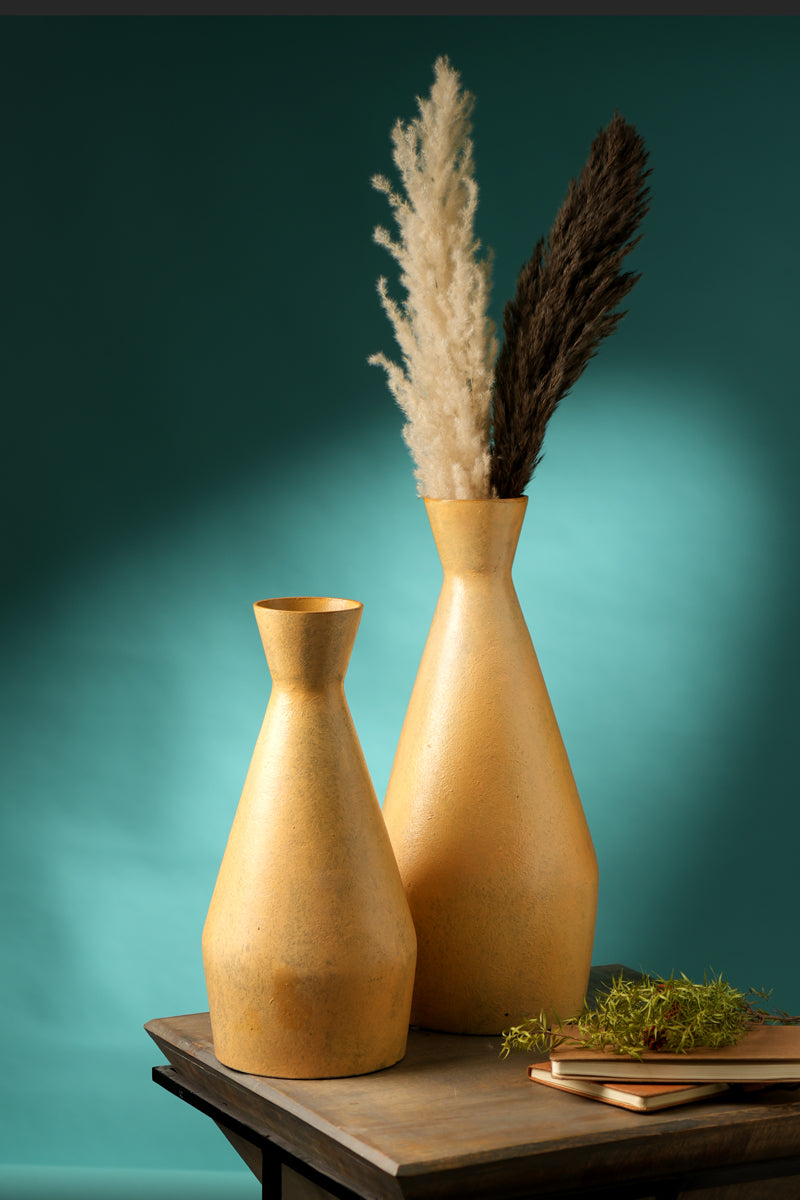 Aluminium Classic Vase – Timeless Elegance for Your Space - ABW22-032201 L