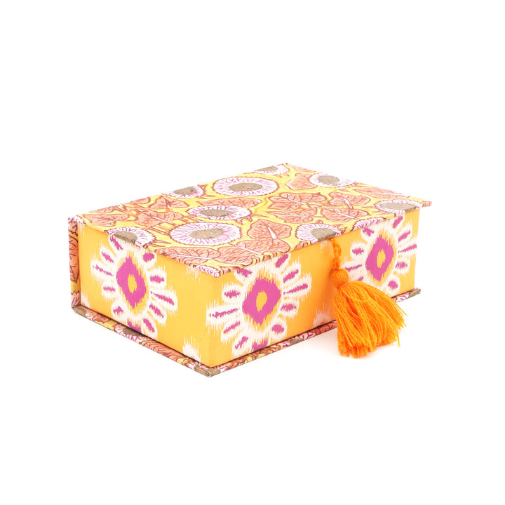 Set of 20 Screen Printed Recycled Cotton Cards with Box – Eco-Friendly Greeting Cards- RPP.CRD.115