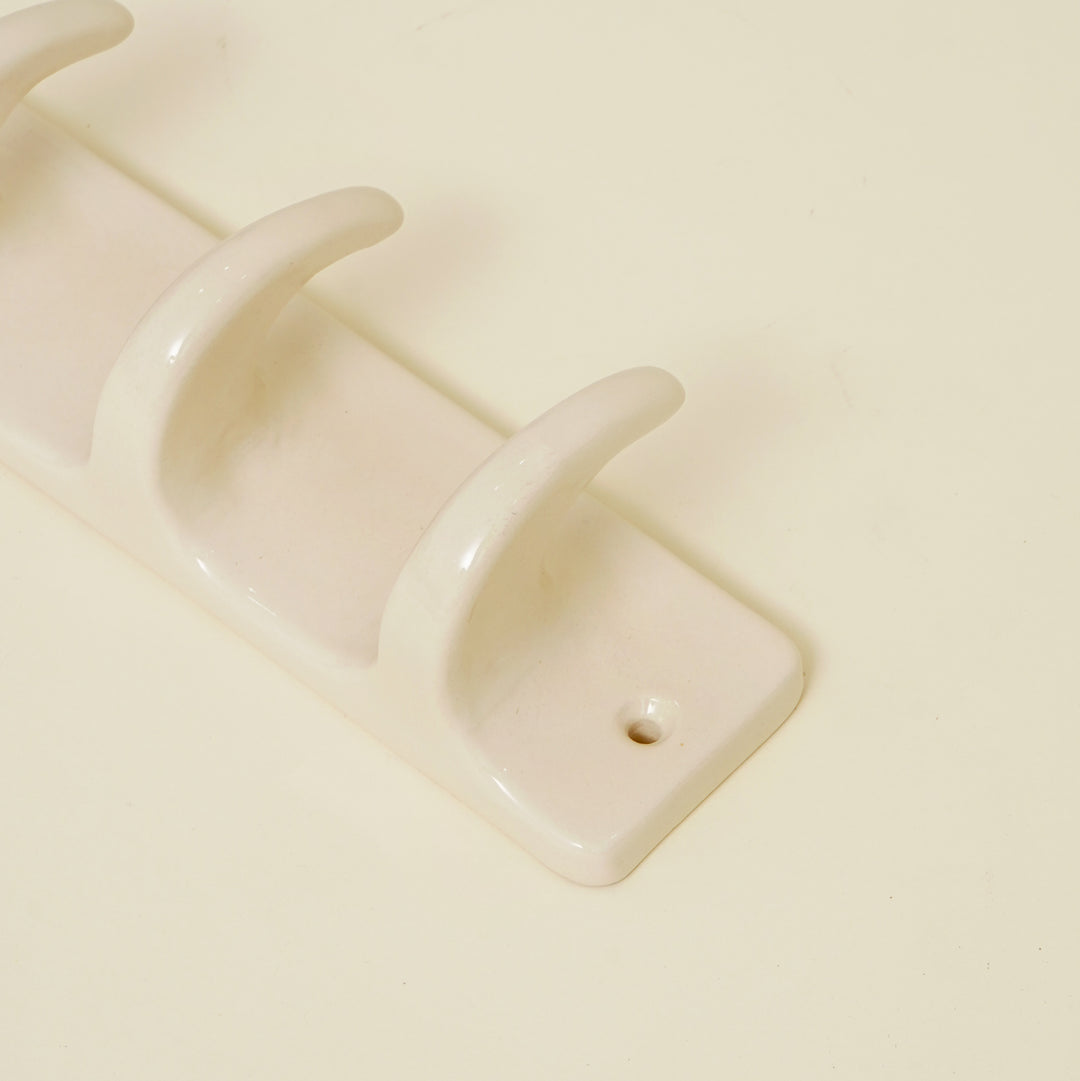 Ceramic Hook (34X6X7) - White