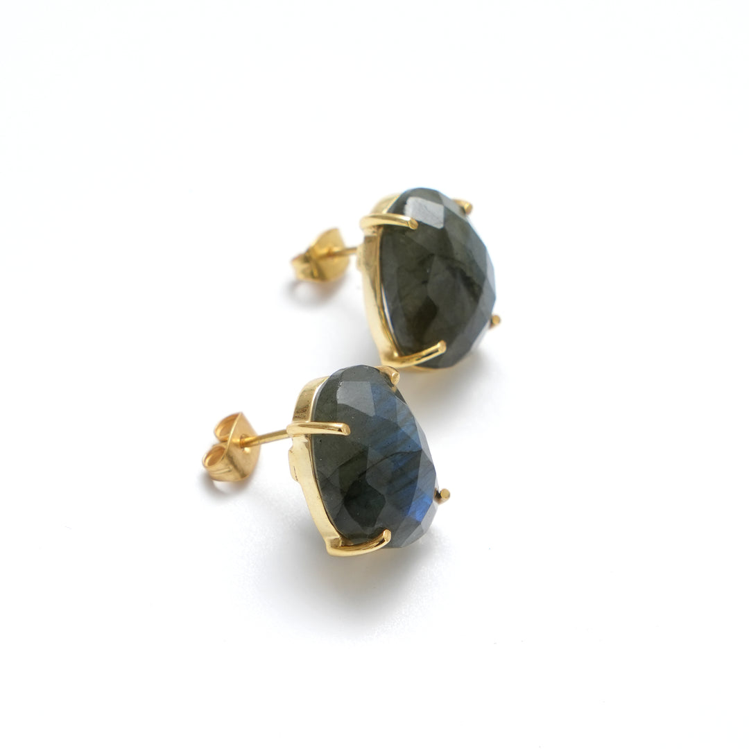 Aurora Stone Stud Earrings – Iridescent Shine