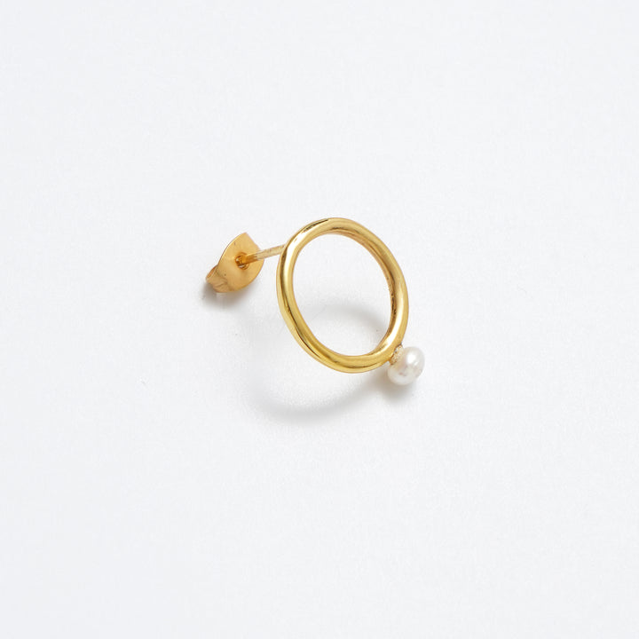 Pearl Hoop Earrings – Classic Elegance