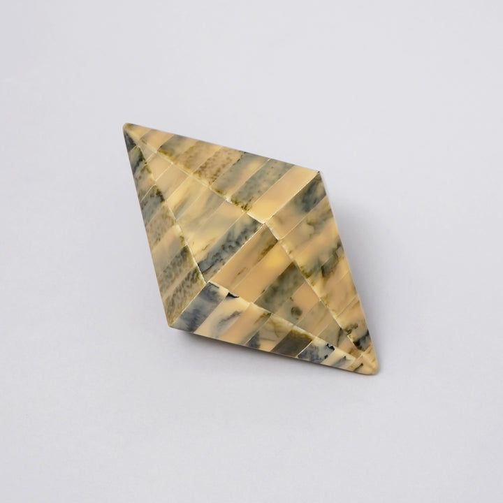CÔNE EN MOTIF DE BRIQUES