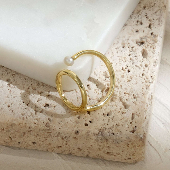 Pearl Ring – Radiance Style