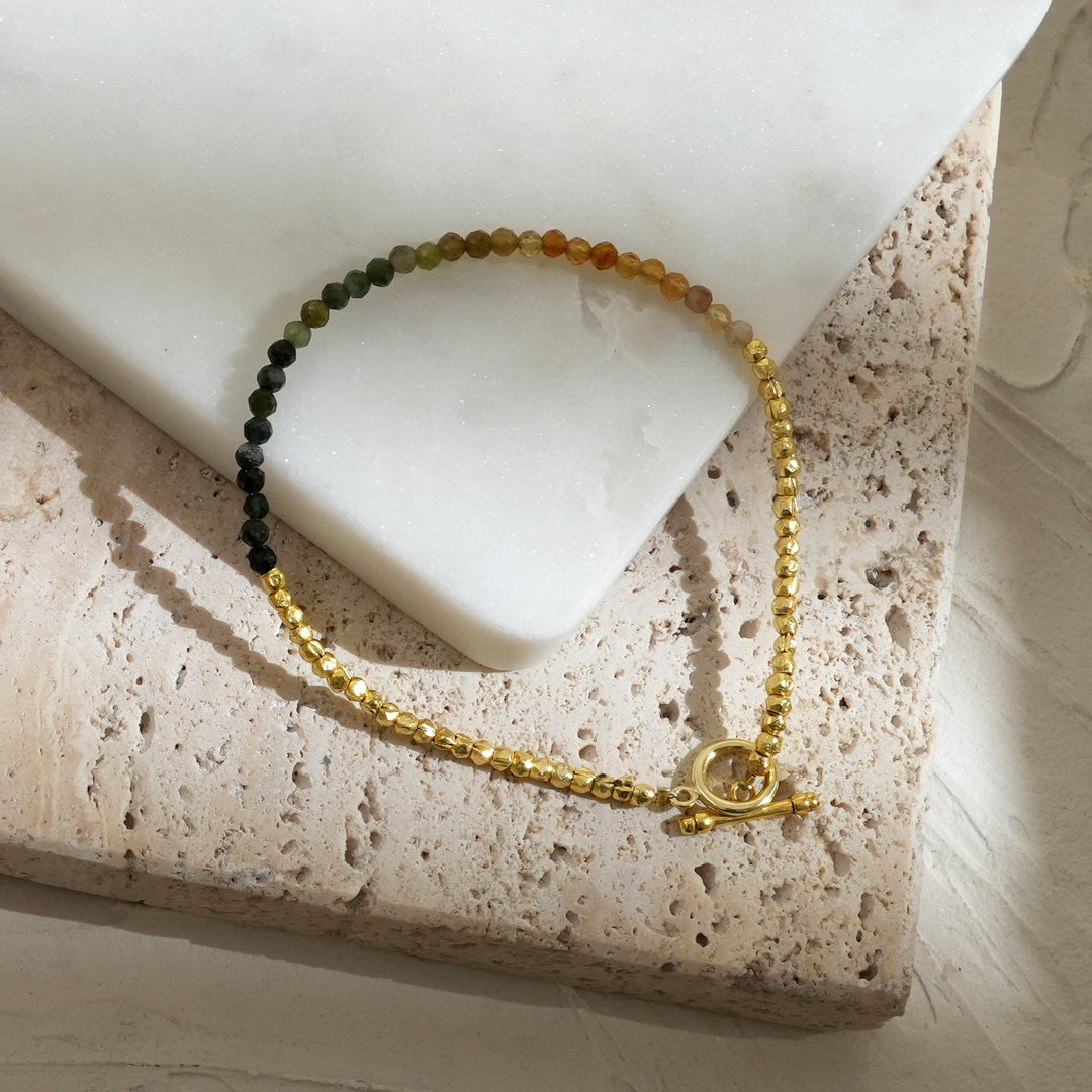 Emerald Bracelet – Sunshine-Inspired Design