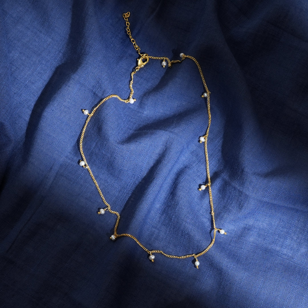 Pearl Necklace – Elegant Chain Design