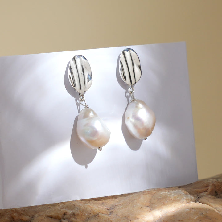Striped Pattern Earrings – Elegant Style