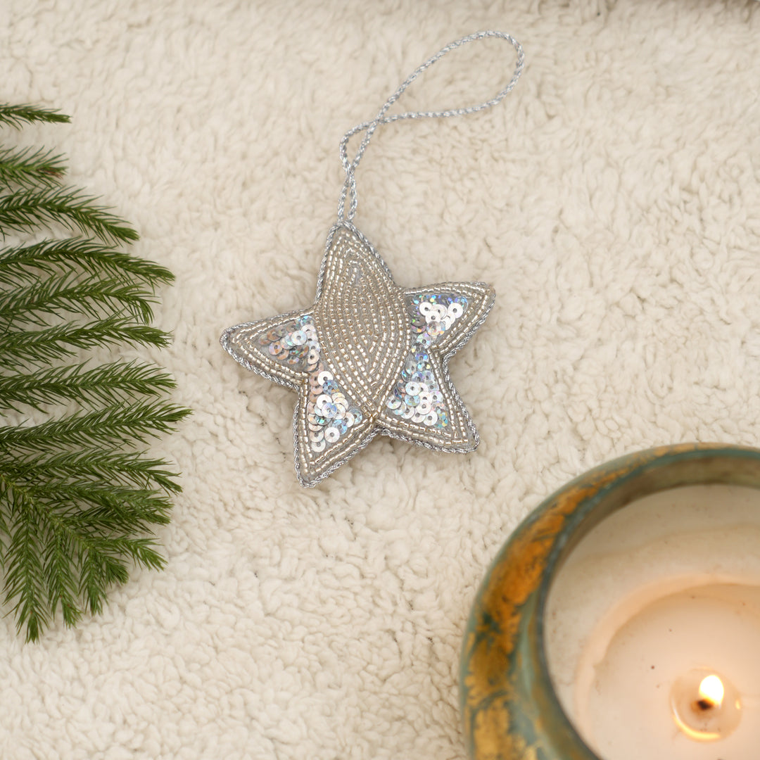 Beaded Star Hanging Ornament - Christmas Décor