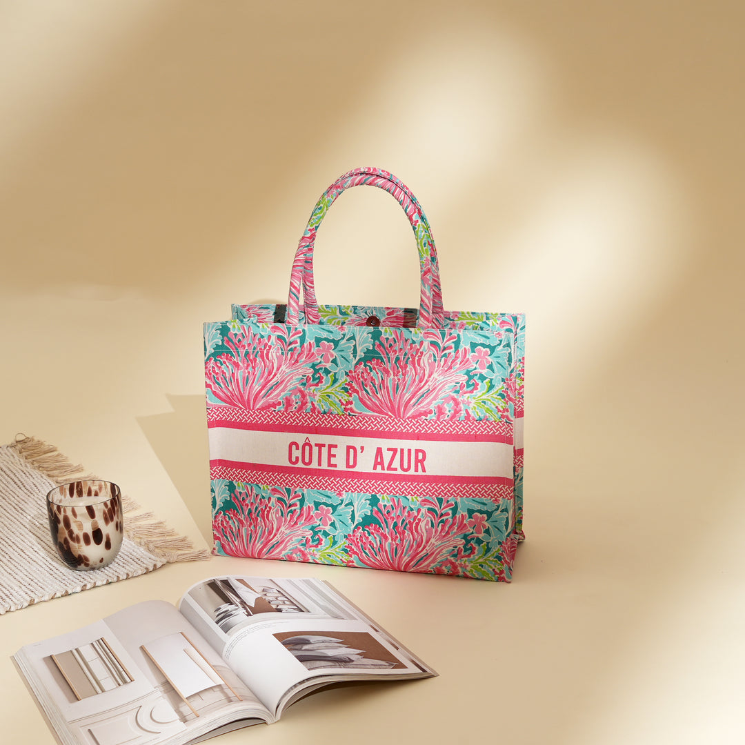 Reef Radiance Canvas Tote Bag – Ocean-Inspired Eco Carryall