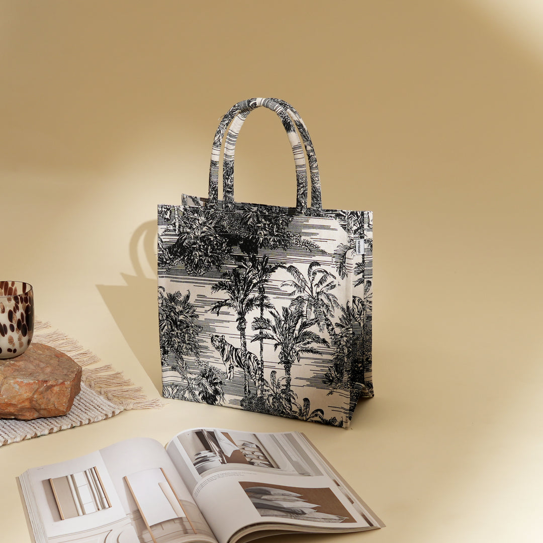 Wild Printed Canvas Gift Bag – Reusable Eco-Friendly Tote