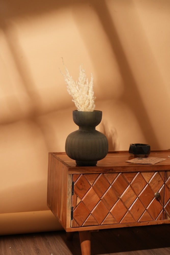 Lota glass vase single