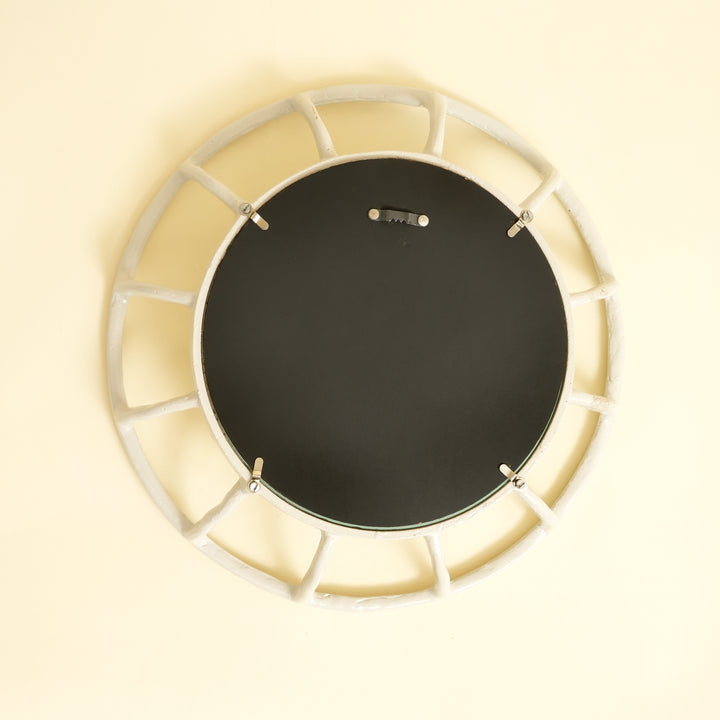 Round Wall Mirror (Pistachio Shell)