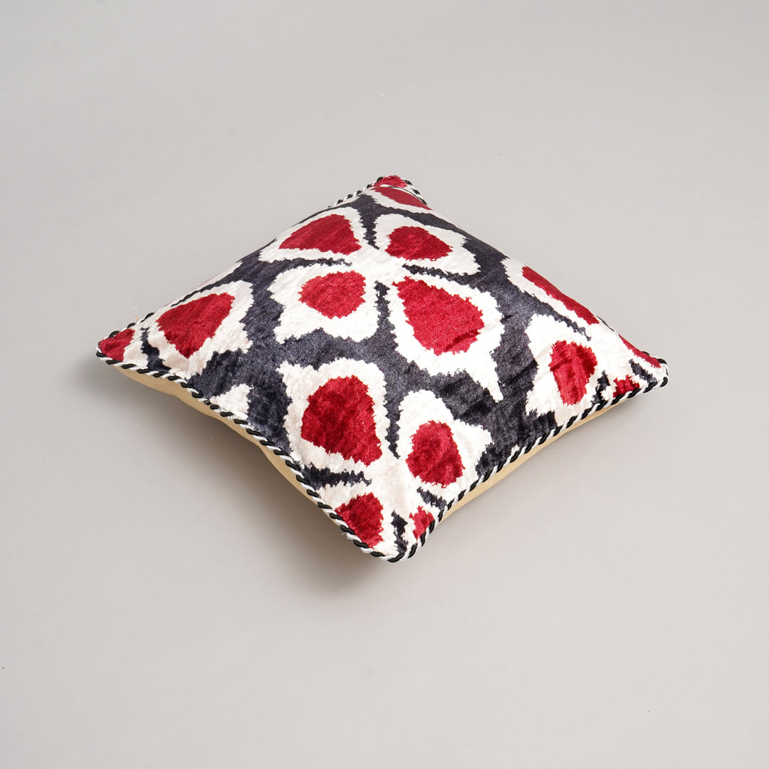 HOUSSE DE COUSSIN IMPRIMÉE EN COTON VISCOSE AVEC PIPING