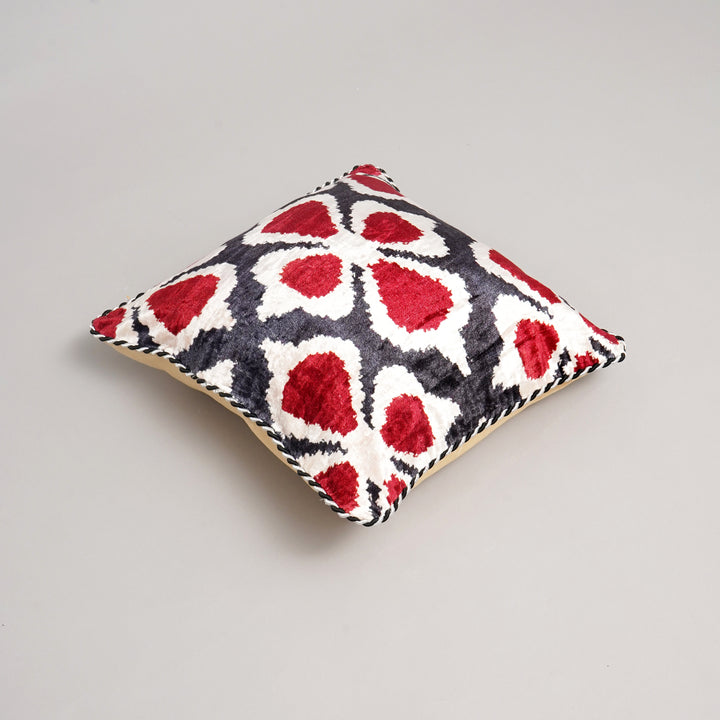 HOUSSE DE COUSSIN IMPRIMÉE EN COTON VISCOSE AVEC PIPING