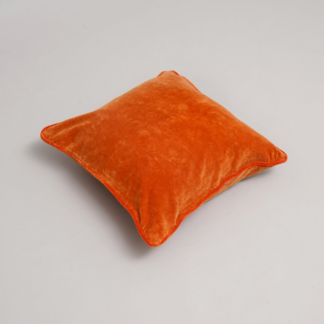 CUSCINO IN VELLUTO DI COTONE MONOCROMATICO CON BORDO - 45X45 CM - Arancione