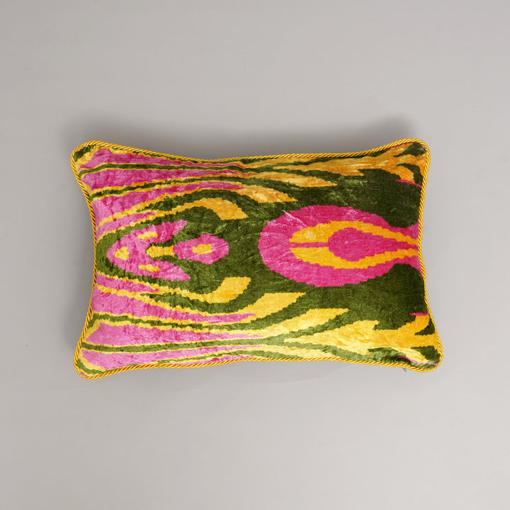 HOUSSE DE COUSSIN IMPRIMÉE EN COTON VISCOSE AVEC PIPING