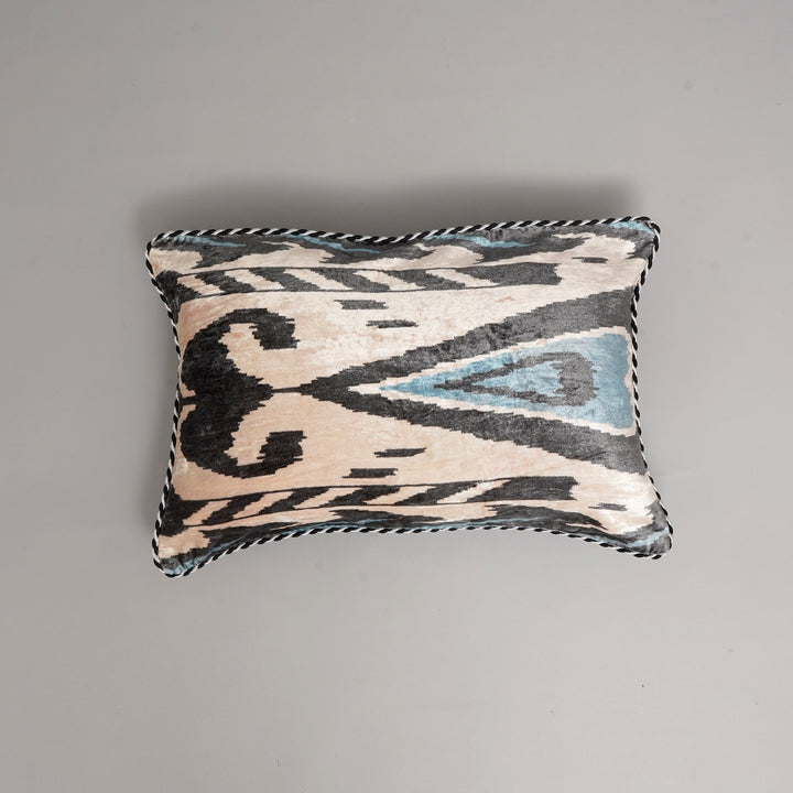 HOUSSE DE COUSSIN IMPRIMÉE EN COTON VISCOSE AVEC PIPING