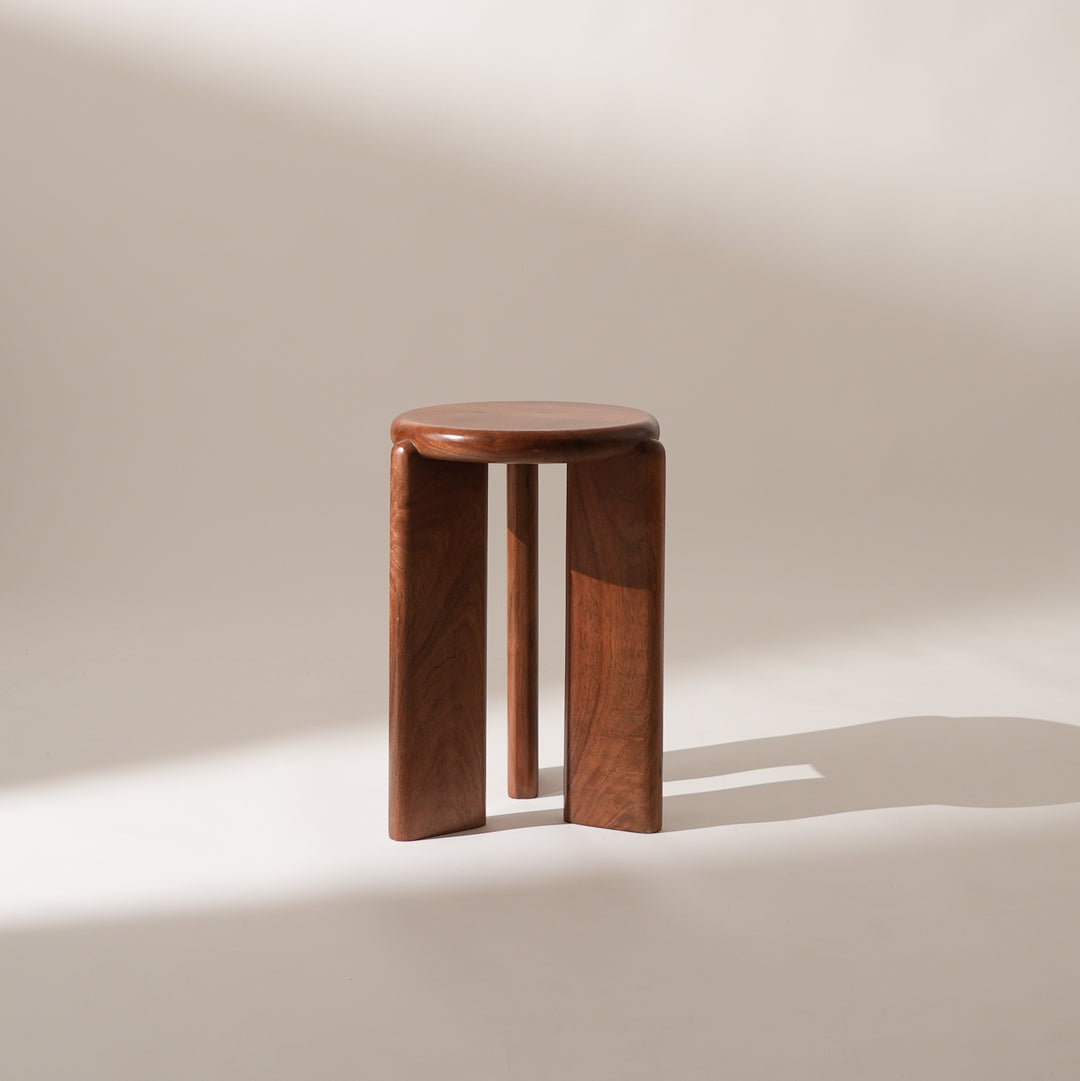 Petite table d'appoint en bois - Marron foncé