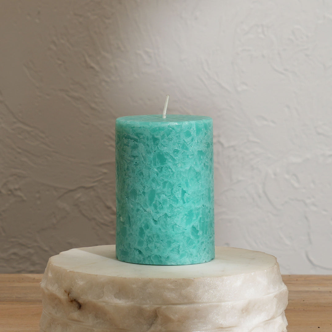 Sea Salt Marble Pillar Candle – Ocean Mist | Handcrafted Marble Finish Wax Candle with Fresh Sea Salt Fragrance | Elegant Home Décor Accent