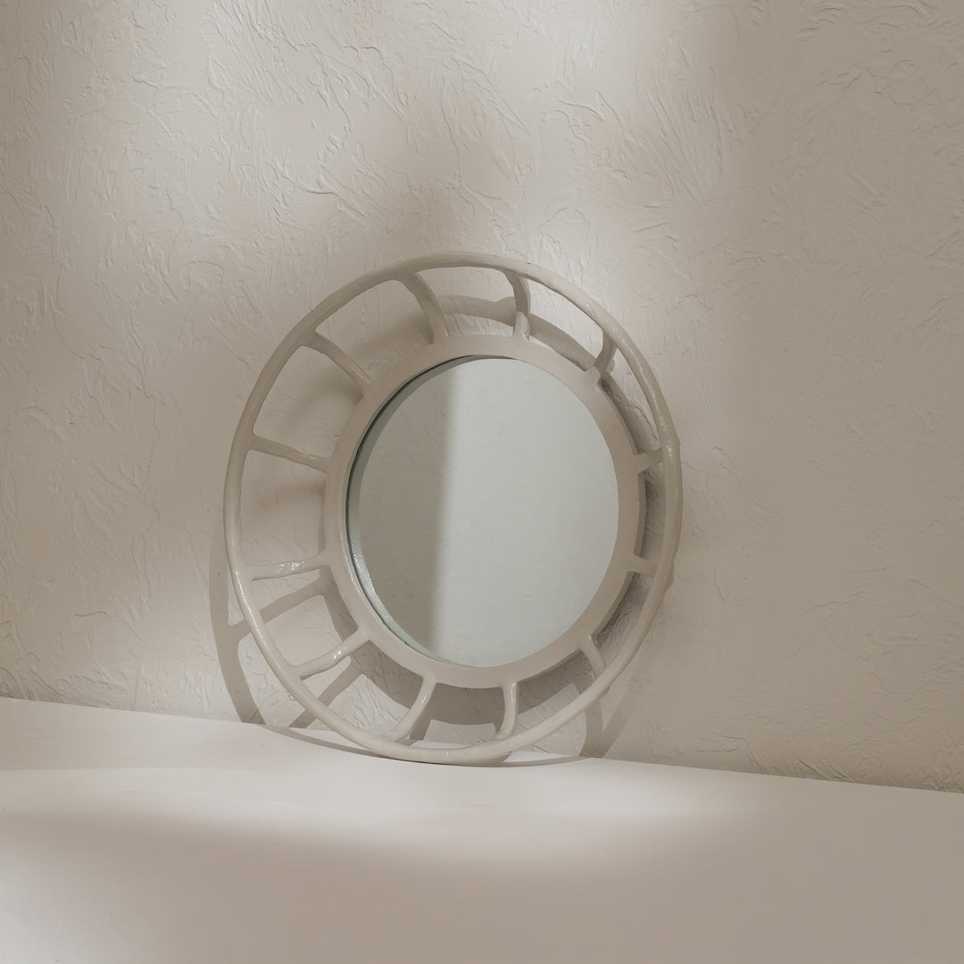 Round Wall Mirror (Pistachio Shell)