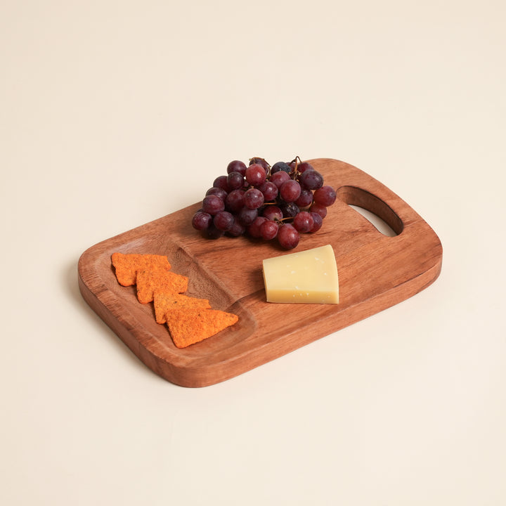 Acacia Wood Serving & Chopping Board with Grip Handle