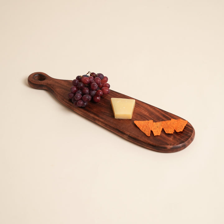 Classic Loop Chopping Board in Acacia Wood 13x48 cm